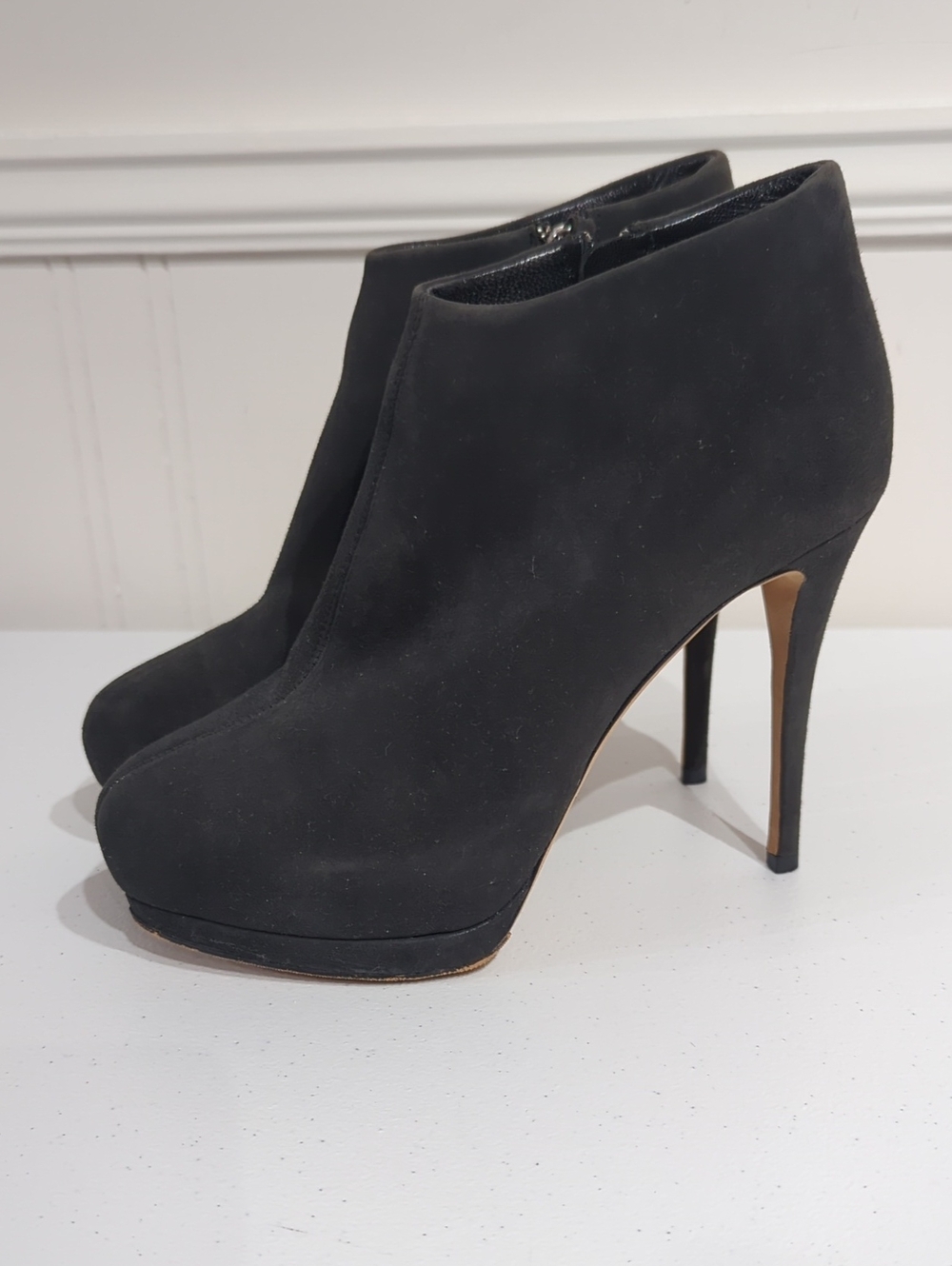 Giuseppe Zanotti Black Suede platform ankle booties - size 37